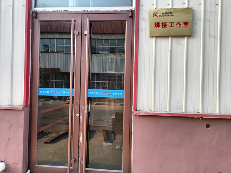 《提升技能，鑄就未來：公司焊工技能培訓火熱進行》