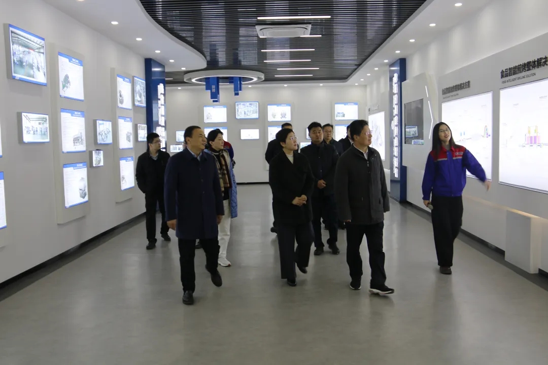 市政協(xié)黨組書記、主席孟慶斌一行赴銳智智能開(kāi)展調(diào)研指導(dǎo)工作